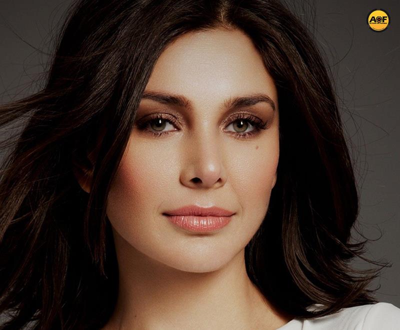 Lisa Ray