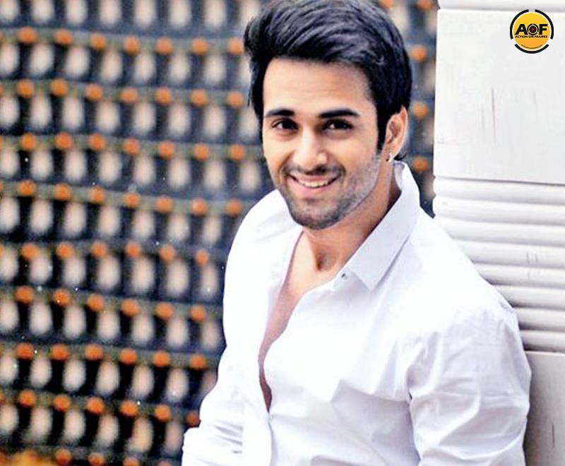 Pulkit Samrat