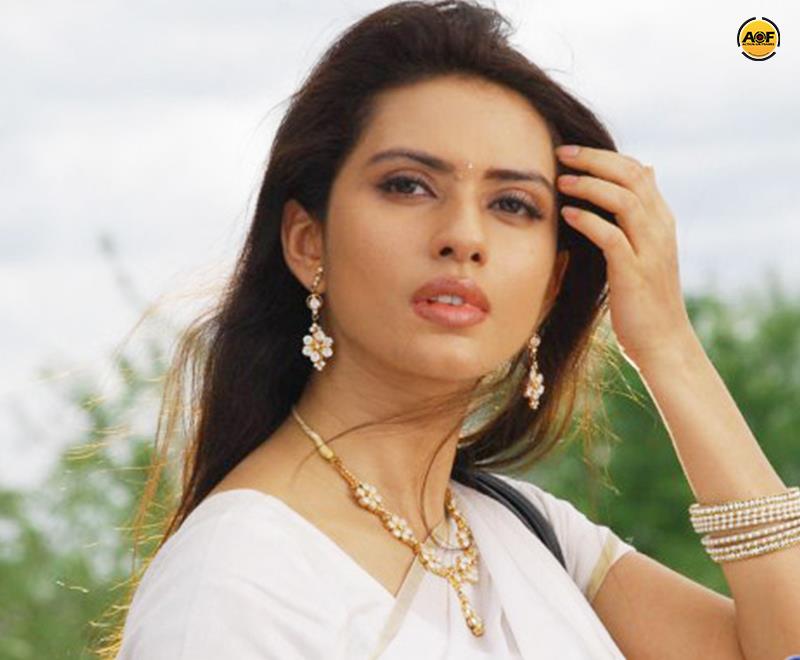 Gowri Pandit	