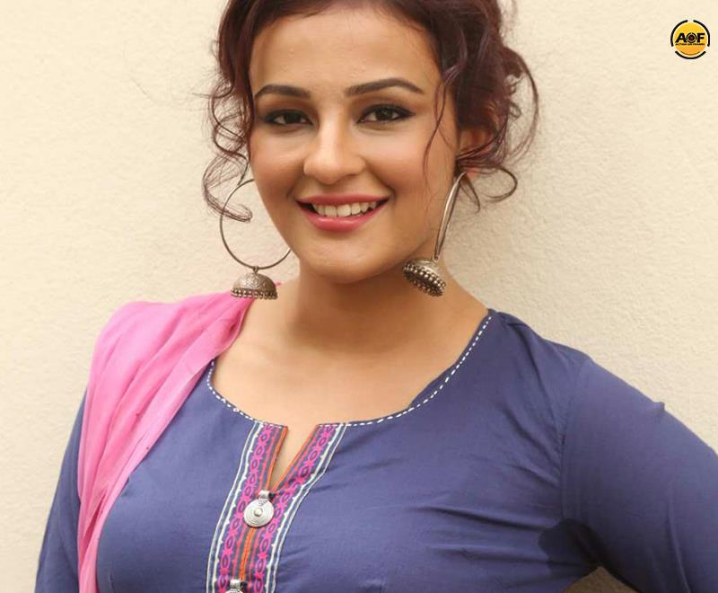 Seerat Kapoor