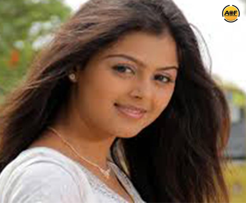 Monal Gajjar