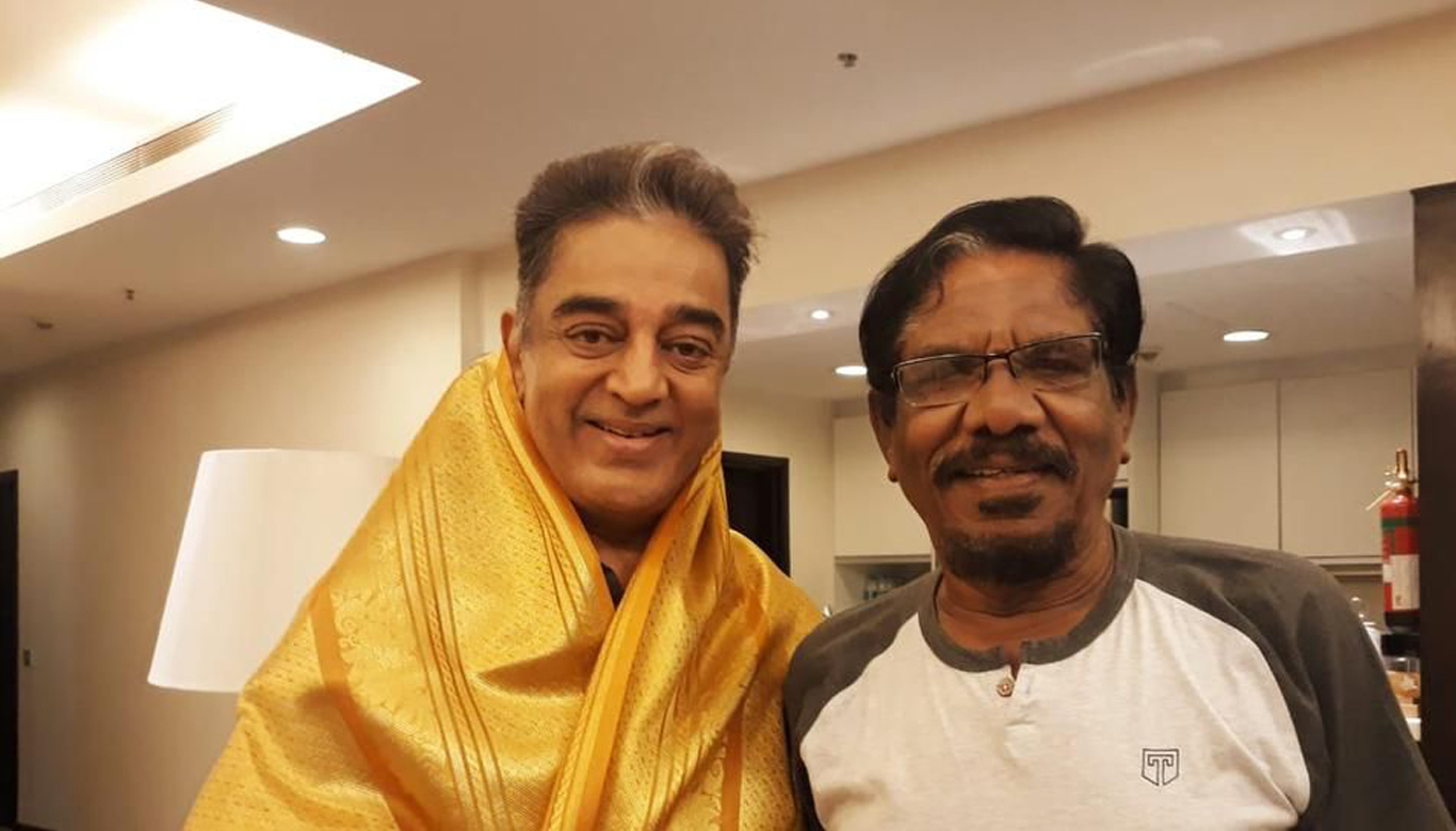 Bharathiraja wishes Kamal Haasan on completing 61 years in cinema