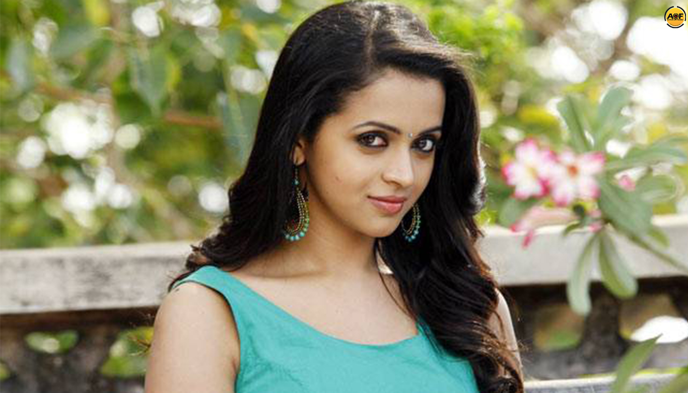 Bhavana returns to acting; comeback through Inspector Vikram