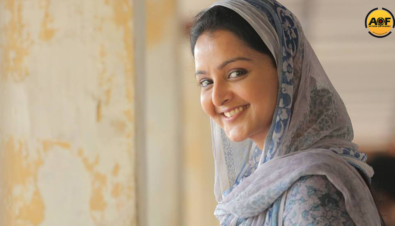 Don’t mix politics in Aamy Manju warrier