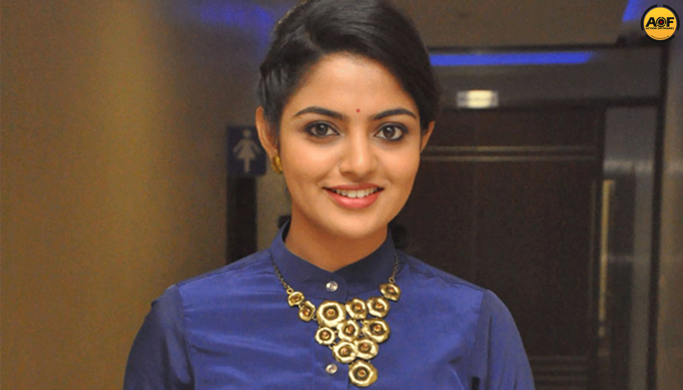 Nikhila Vimal to make Mollywood comeback with Vineeths next