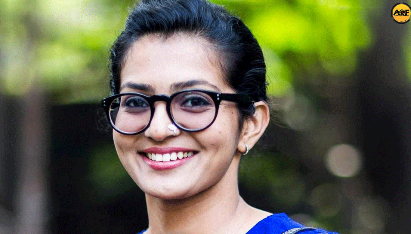 Parvathy's Hindi debut titled Qarib Qarib Singlle 