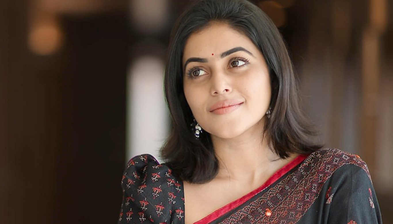 1366px x 780px - Shamna Kasim blackmail case: Accused posed as prospective groom, according  to police