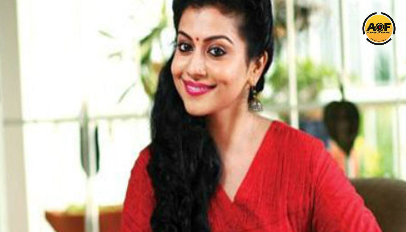 Rimitomy Nude - Sruthy Ramachandran come back to Malayalam film