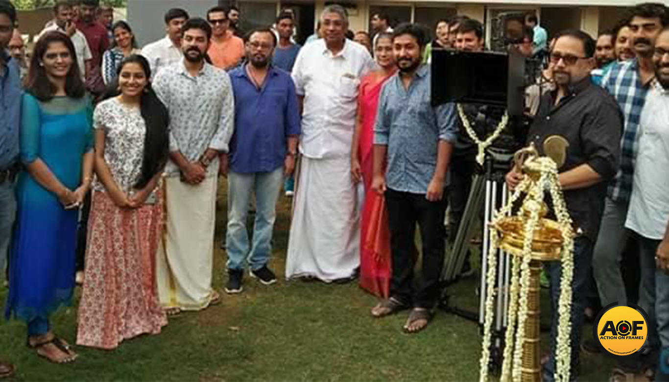 Vineeth sreenivasan starrer oru cinemakkaran goes on floor