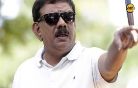 Angry Priyadarshan Questions The Critics!