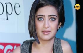 Is Akshara Haasan playing a victim in Vivegam?