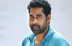 Suraj Venjaramoodu encourages women to insist that men stay at home